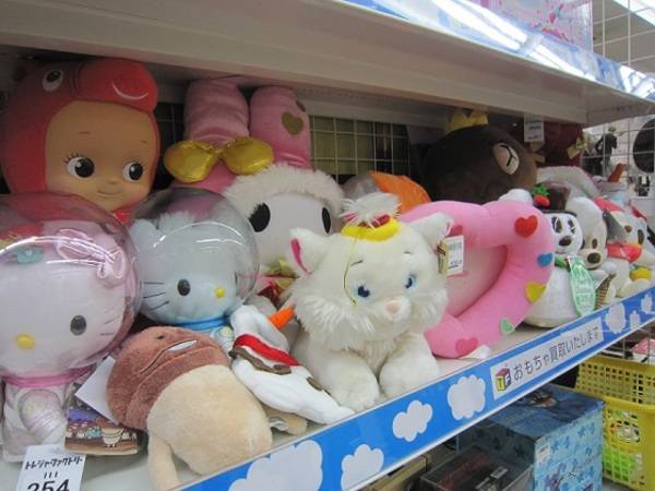 ファン必見！ハローキティセブンイレブン初代制服ぬいぐるみ 買取入荷