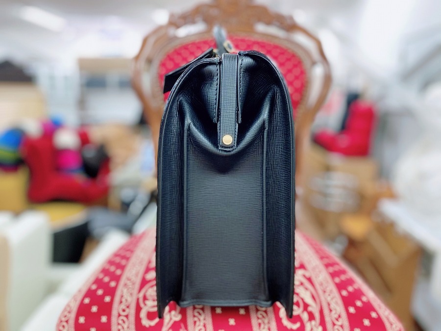 未使用日本製♪】BURBERRY LONDON(バーバリーロンドン)のダレスバッグ