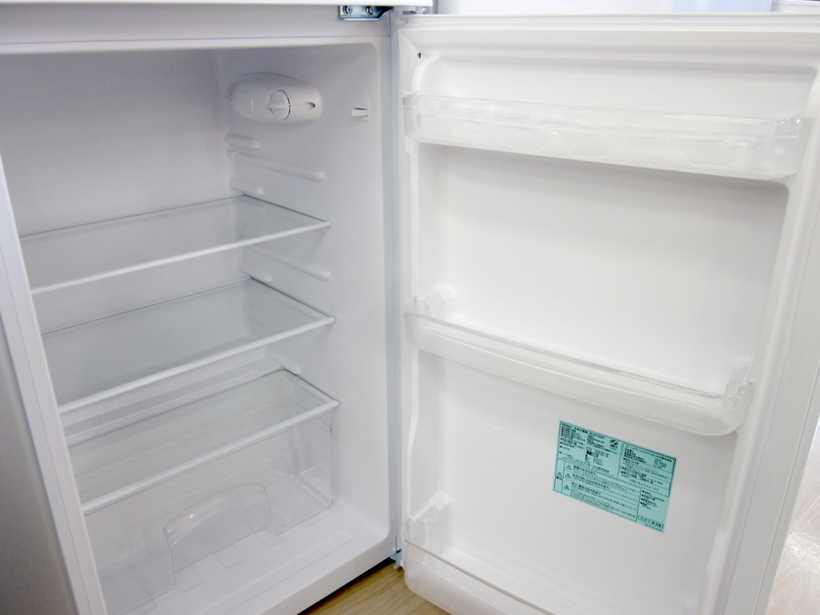 Hisense(ハイセンス) 130L 2ドア冷蔵庫 2017年製「HR-D1302」｜2020年