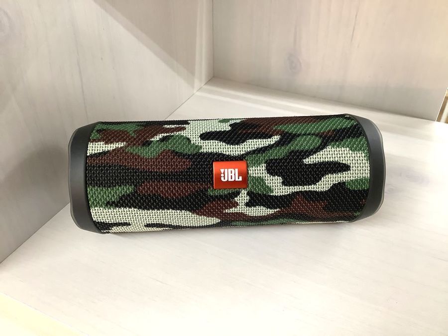 カモフラ柄がかっこいい!!JBL（ジェイビーエル）のBluetoothスピーカー