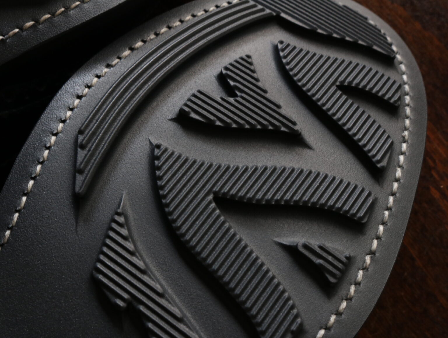 Tricker's 】トリッカーズ “BOURTON” バートン オールソール リッジ