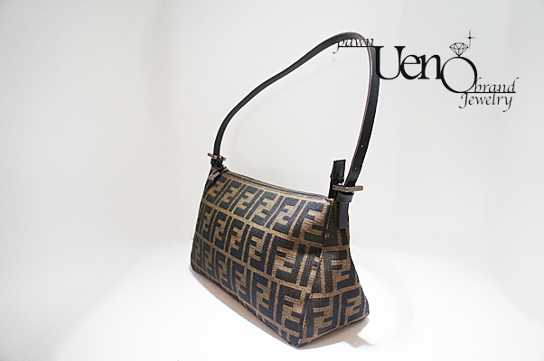 Sold Out－【FENDIフェンディ】ワンショルダーハンドバッグ ズッカ（茶