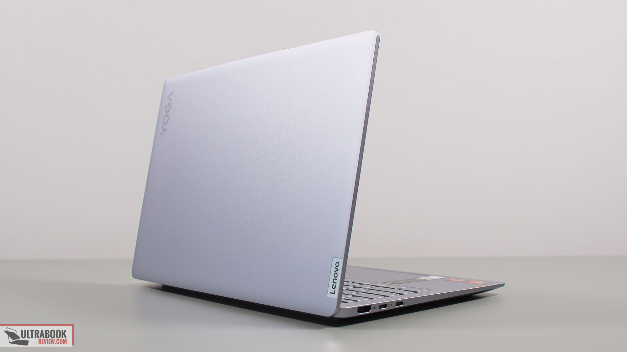 Lenovo Yoga Slim 6 review (14APU8 laptop, AMD Ryzen 7 7840U)