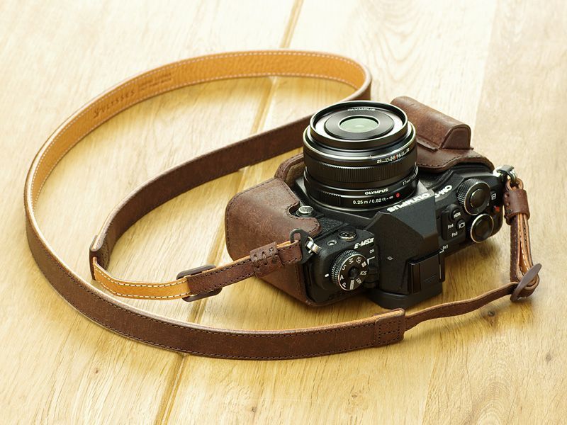 Leather Camera Body Suit [for OLYMPUS OM-D E-M5 MarkII]