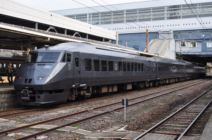 全国の列車ガイド（特急【きりしま】） - 日本の旅・鉄道見聞録