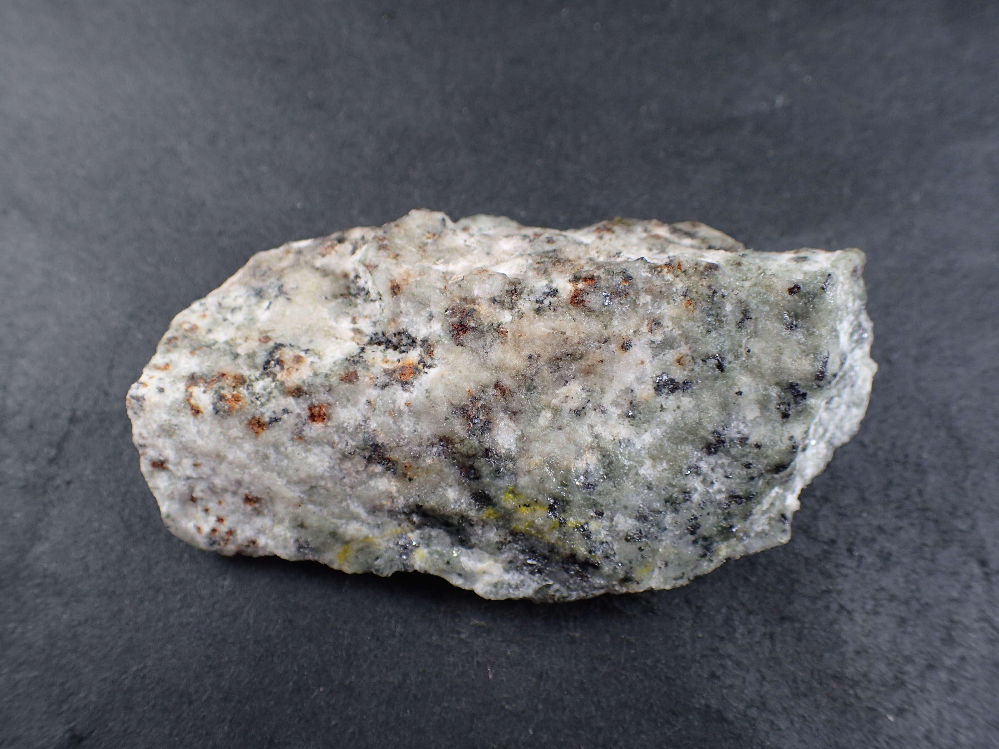 方鉛鉱（Calena) ｜石の販売専門店【vec stone club】