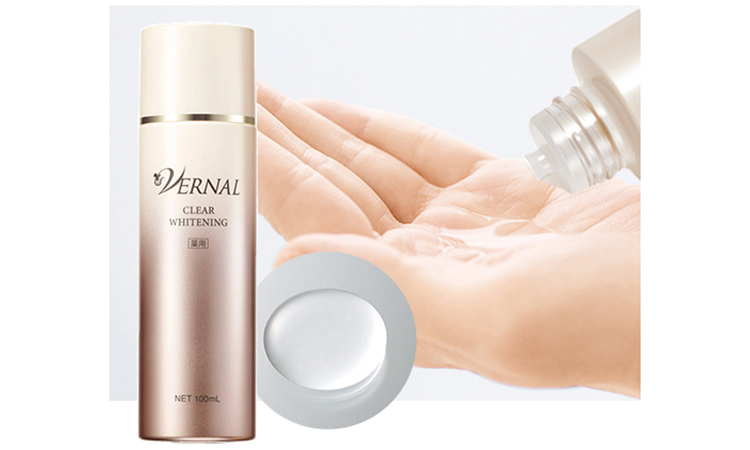 ヴァーナル[薬用]クリアホワイトニング（医薬部外品）30mL: スペシャルケア