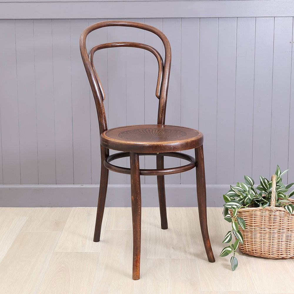 アンティーク家具やステンドグラス・ドア・雑貨の販売｜ビクトリアン