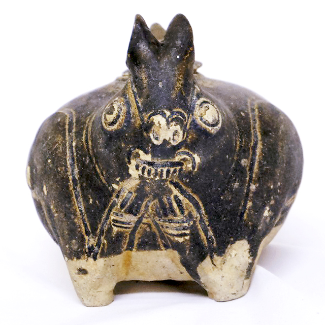 黒褐釉兎形壺｜特選画廊｜ヨコタ博物館