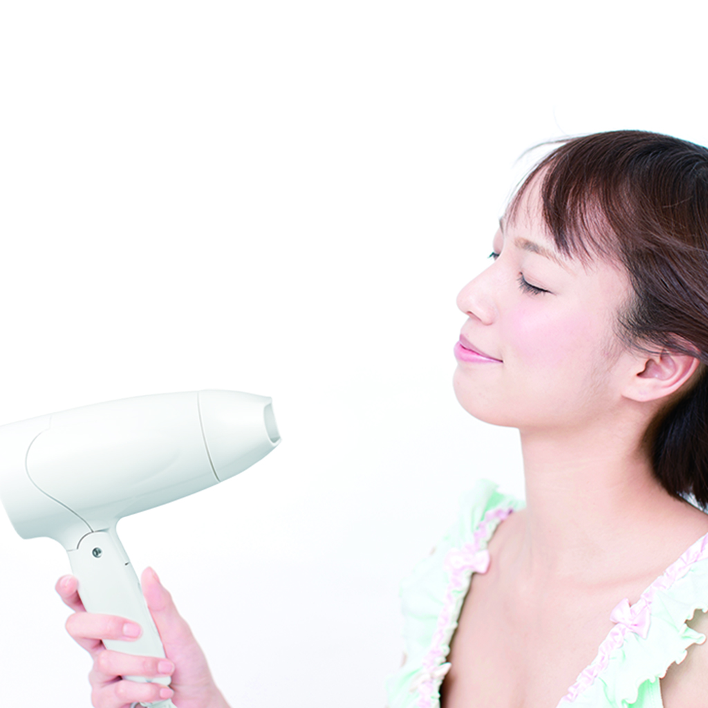 トラベルヘアドライヤー｜YAZAWA CORPORATION