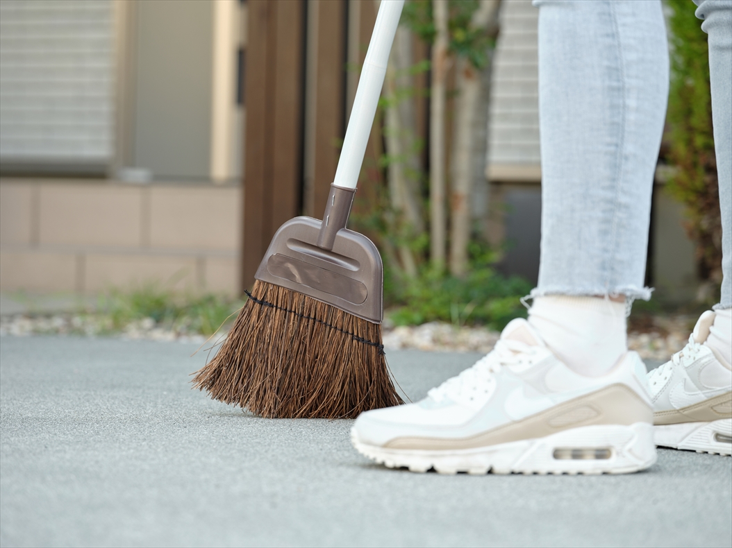 Daily Clean 庭箒（シダ）L 2 | 山崎産業株式会社 家庭用品事業