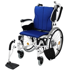 ケアテックジャパン】自走介助兼用車いす コンフォート CAH-50SU