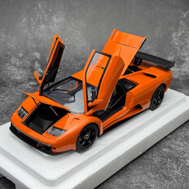 AUTOart Lamborghini Diablo GTR 1:18 Diecast Car – YX car model