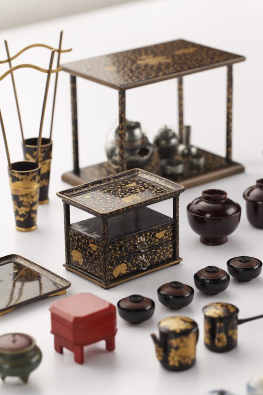 新緑の新作展 特別展示 : ミニチュア雛道具 | 京漆匠 象彦 - Zohiko -