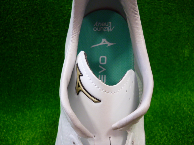 ミズノ定番史上最軽量野球スパイク入荷しました！ – ZENTAN SPORTS