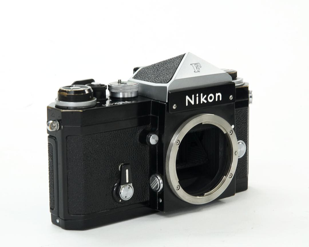 Nikon F アイレベルファインダー付 最終型の「ニューF」アポロ型 レア