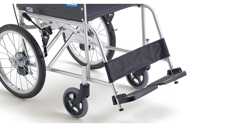 介助用車椅子BAL－2 背折れ式・介助ブレーキ付・ノーパンクタイヤ