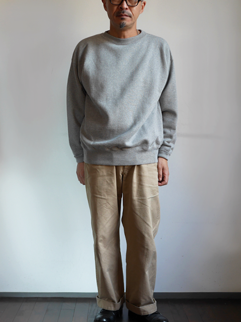 AURALEE Back Wool Sweat Big P/O | 大阪心斎橋のメンズ洋服のセレクト