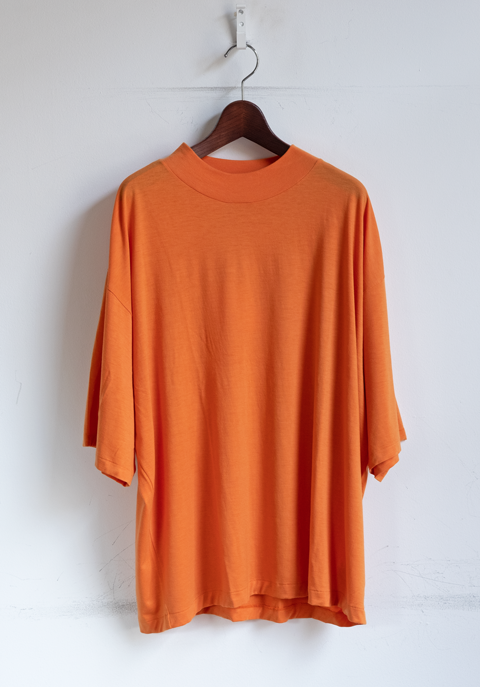 AURALEE Super Soft Wool Jersey Mock-Neck Tee | 大阪心斎橋のメンズ