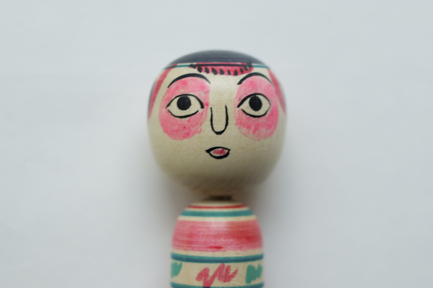 取扱終了】伝統こけし 齋藤徳寿工人 4寸こけし/土湯系こけし 中ノ沢