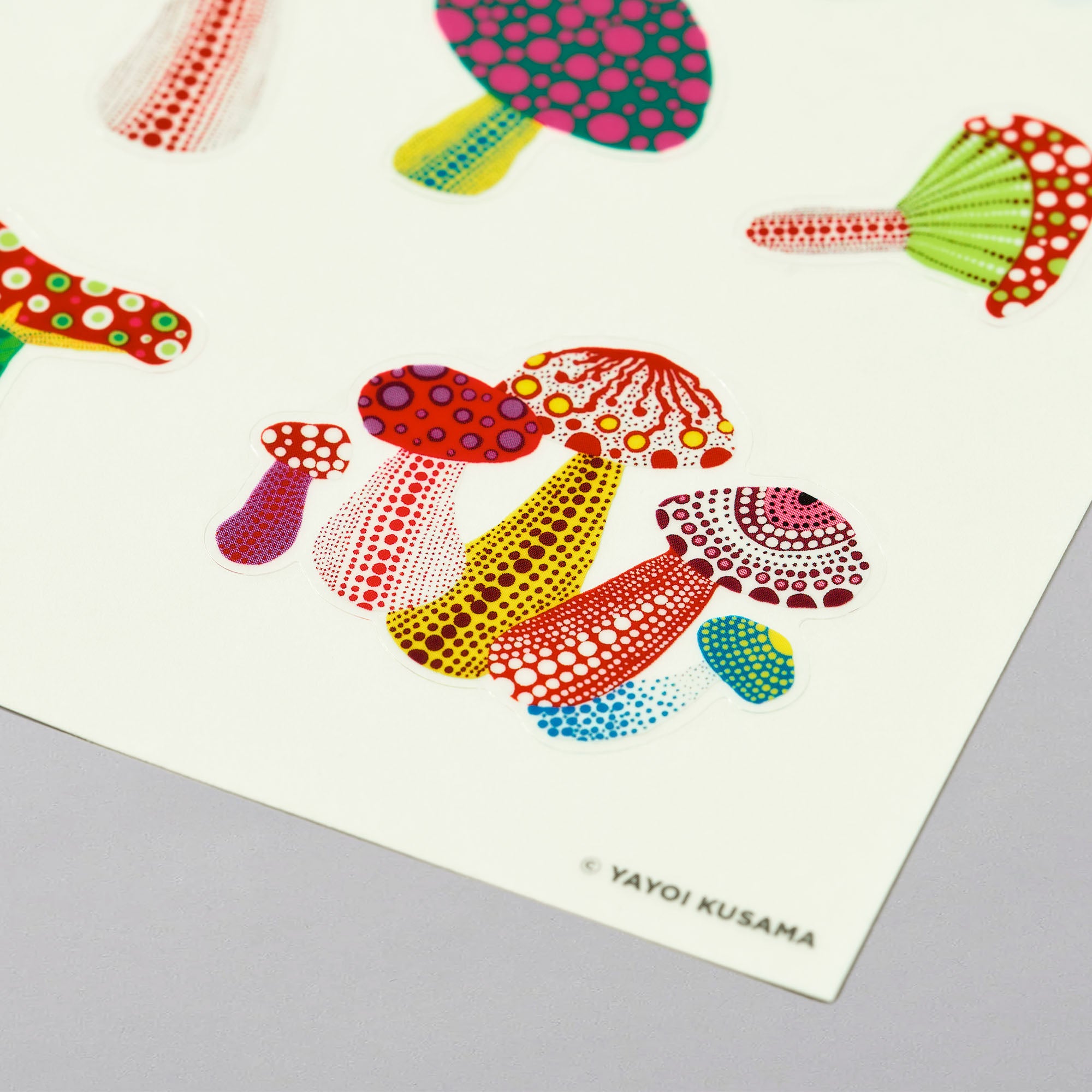 ステッカー 毒きのこ｜草間彌生 アートグッズ公式オンラインストア