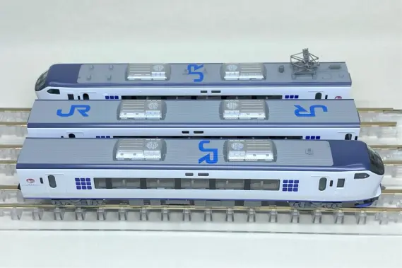 281系「はるか」3両編成が入線しました。TOMIX 98673 3両増結セット