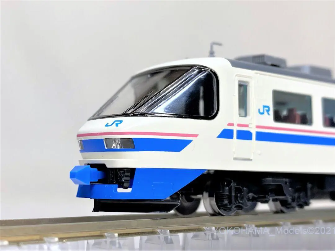 485系スーパー雷鳥クロ481-2100入り基本セットAが入線しました。TOMIX