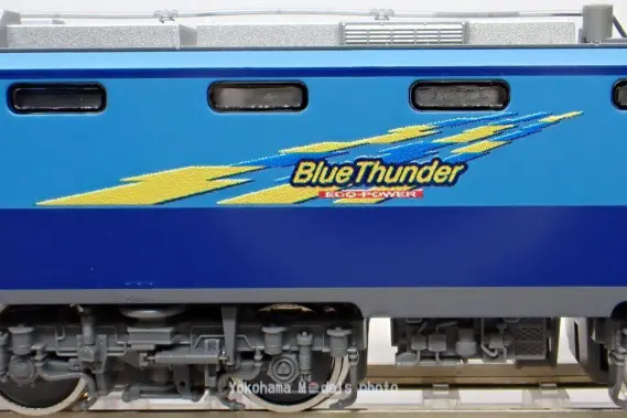 EH200（新塗装）JRFマークなし・GPSアンテナなしが入線しました。TOMIX