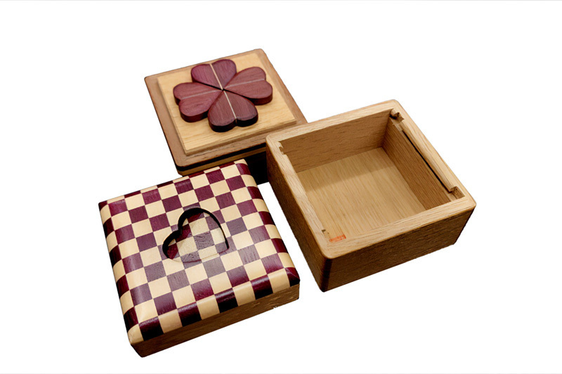 寄木細工専門店 箱根丸山物産