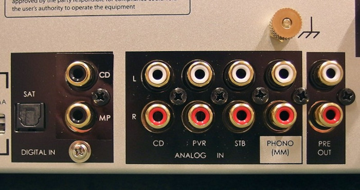 2024/1/226 2024/01/26 JBL SA550 定価 253,000円（税込） CD350 定価