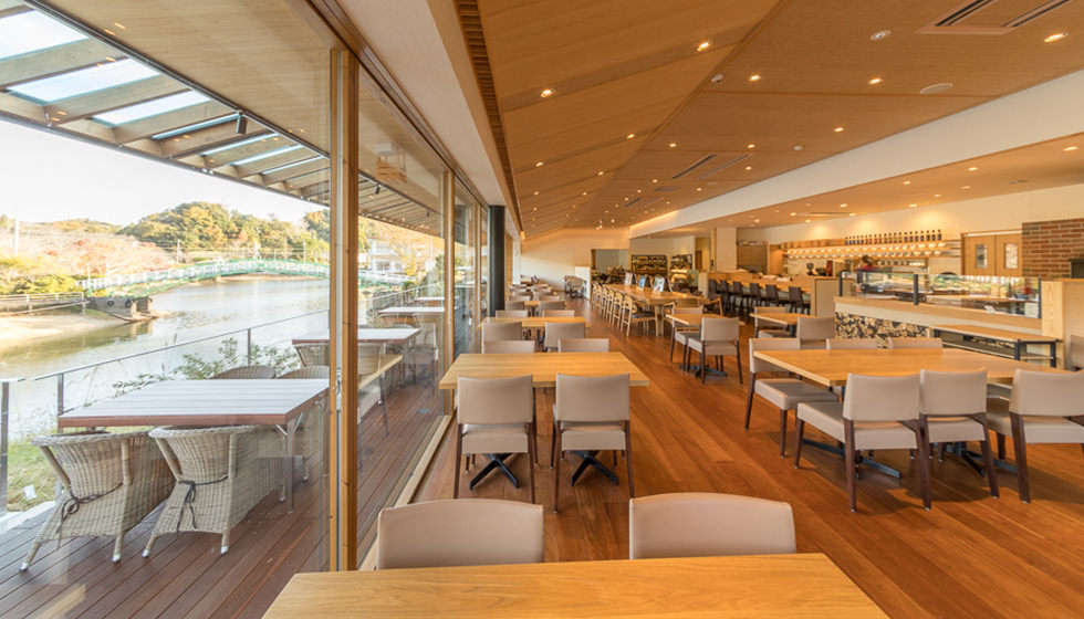 OIKE CAFE ST.ZEPHYR | YOSHIDA INTERIOR CO.,LTD