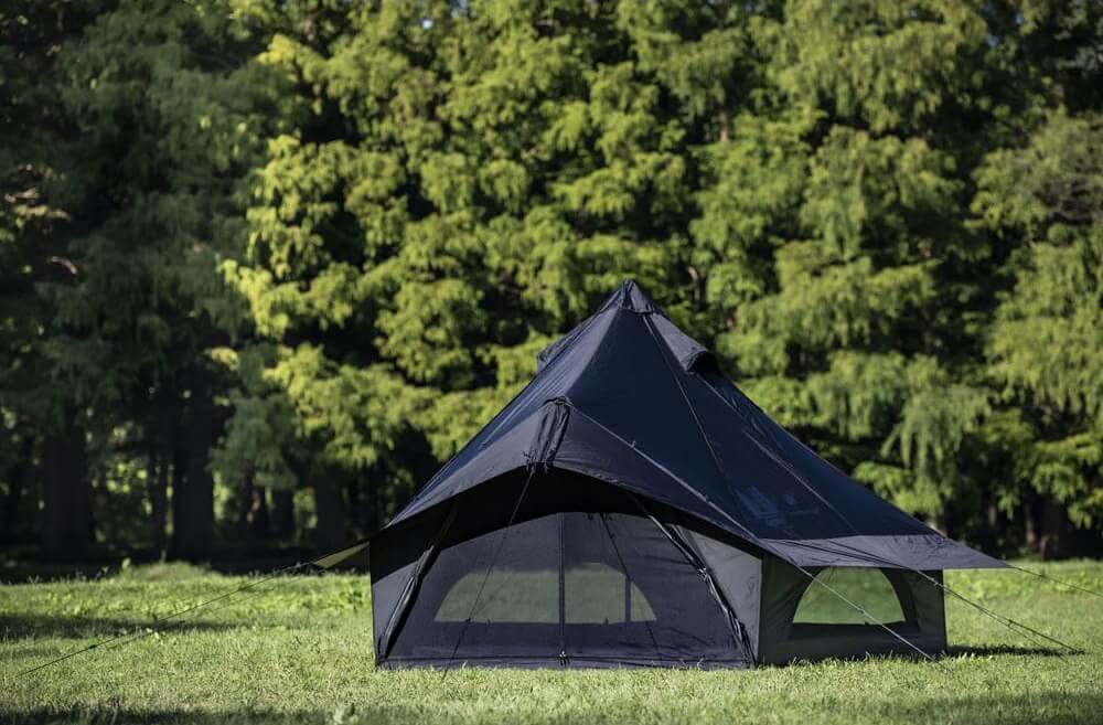 黒ピルツや黒グロッケが登場！カナディアンイーストとogawaのコラボ