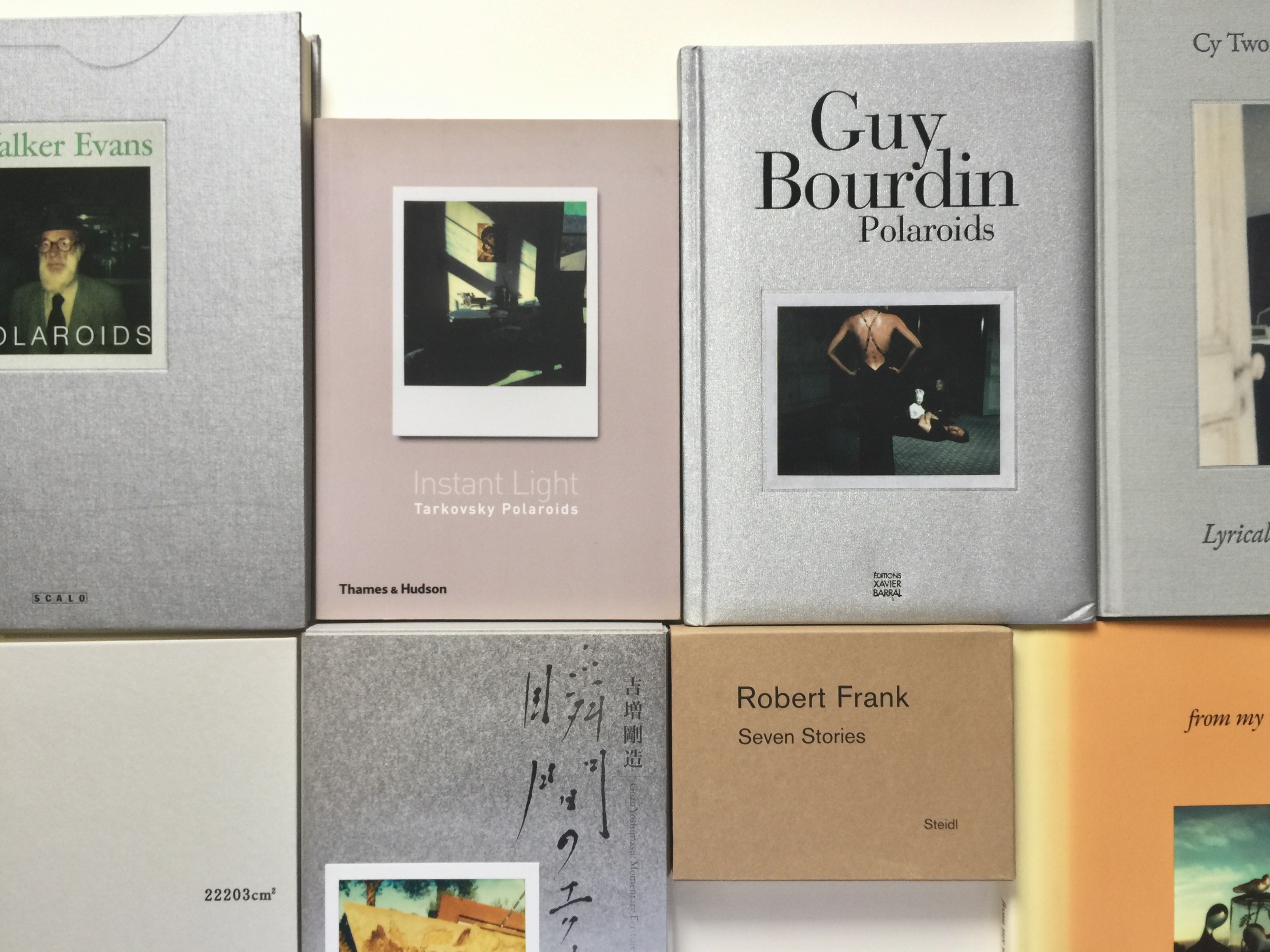 ポラロイドの写真集〈その1〉 | 写真と文具