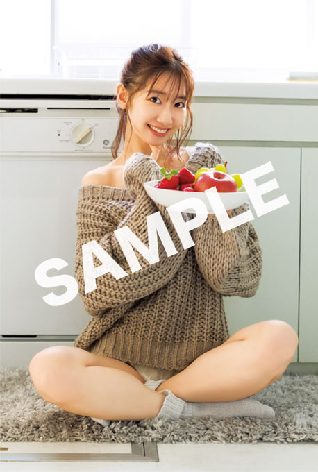 柏木由紀最新写真集『Experience』 好評発売中!!｜週刊ヤングジャンプ