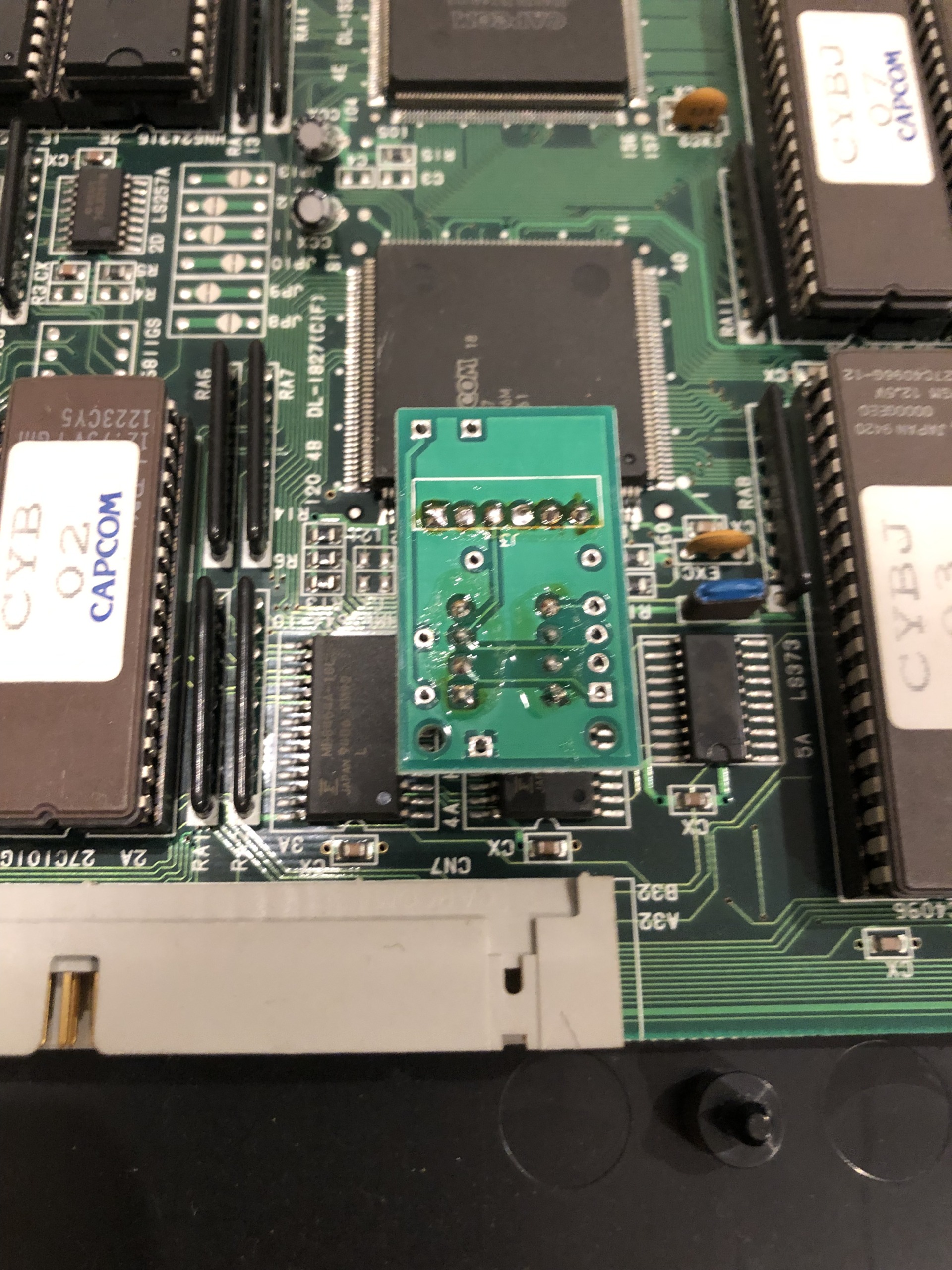 カプコンの故障したゲーム基板を直す〜CPS2電池爆散基板を救え