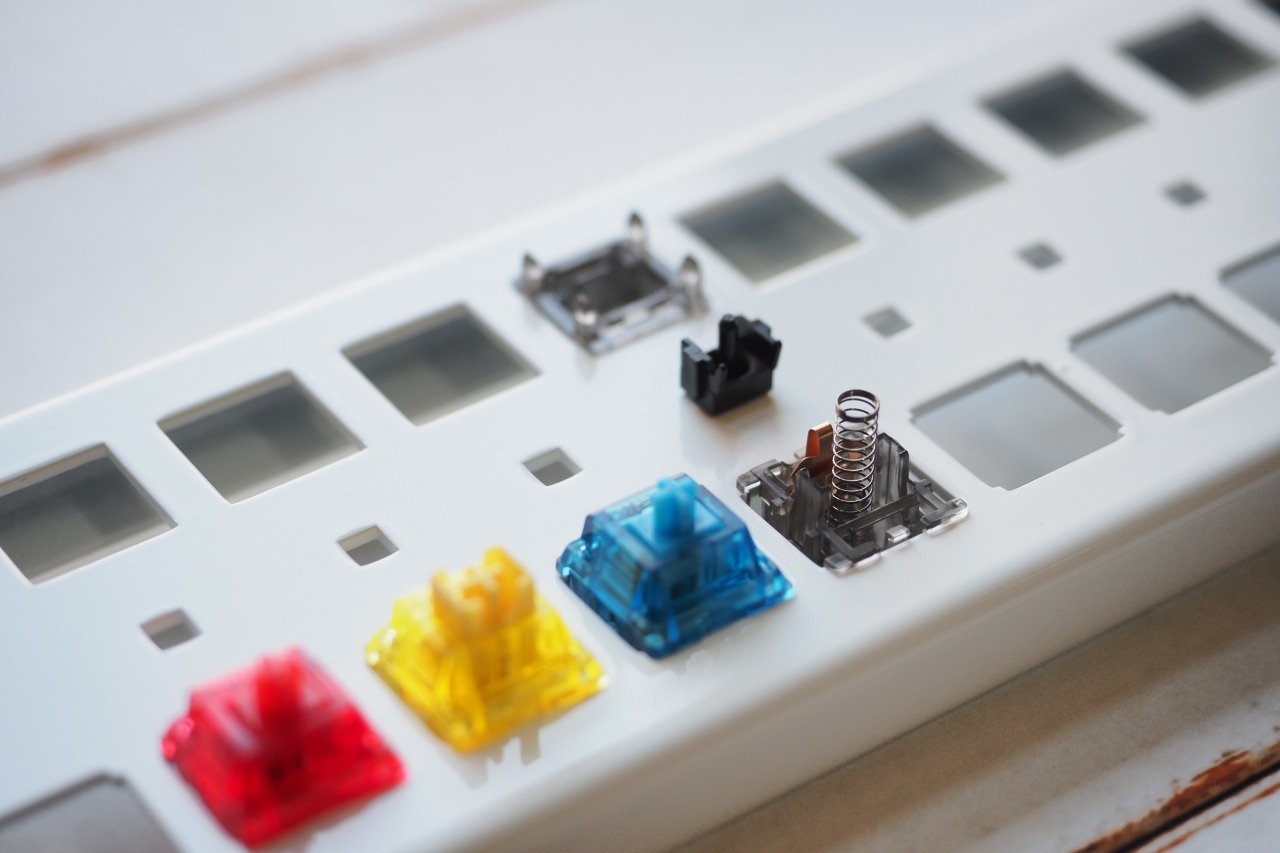 遊舎工房 ✕ Lube Station