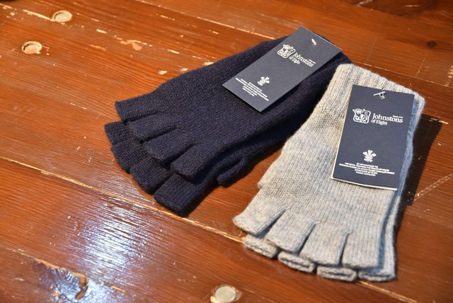 私的お気に入り冬小物のひとつ、Johnstons（ジョンストンズ