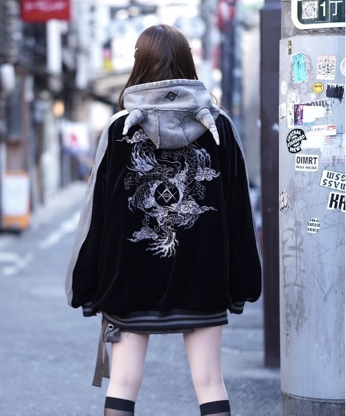 REFLEM/レフレム』ドラゴン刺繍ベロアスカジャン 【公式通販】