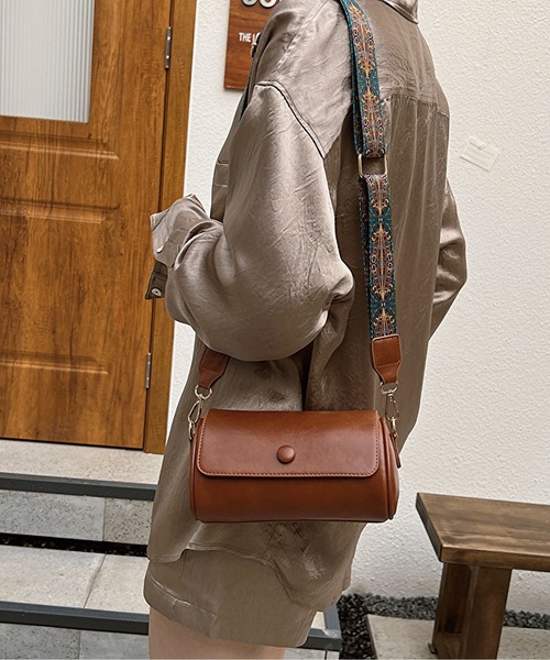 ショルダーバッグ バッグ ワイドベルト フラップショルダーバッグ