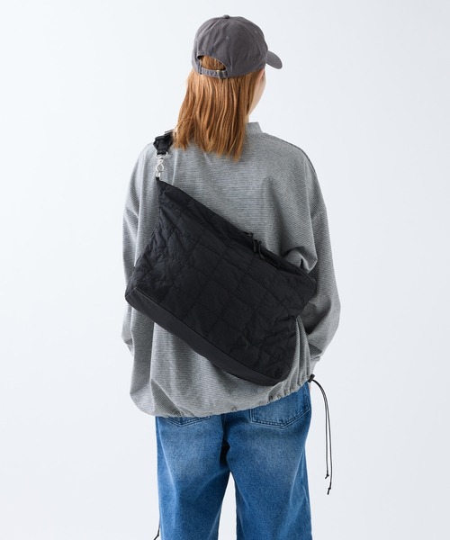 meltum（メルタム） ショルダーバッグ QUILTING POUCH SHOULDER BAG