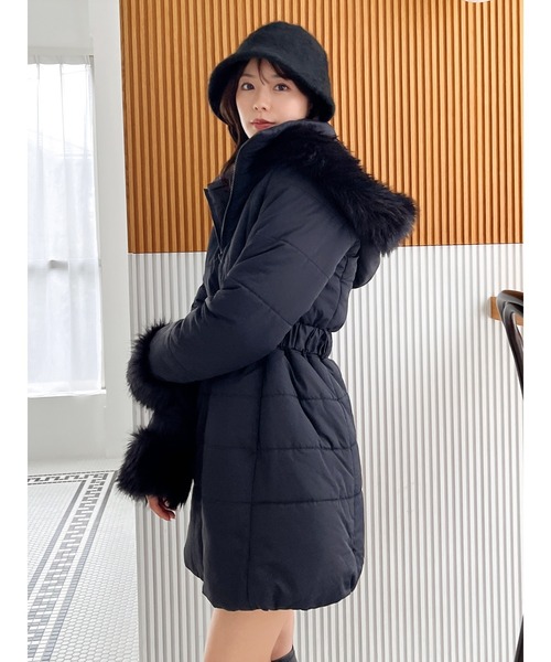 MIIA（ミーア） ダウンコート ダウンジャケット ベルト付きファー