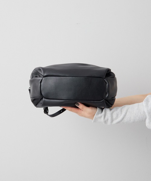 ear PAPILLONNER（イア パピヨネ） ボストンバッグ 「本革/430g