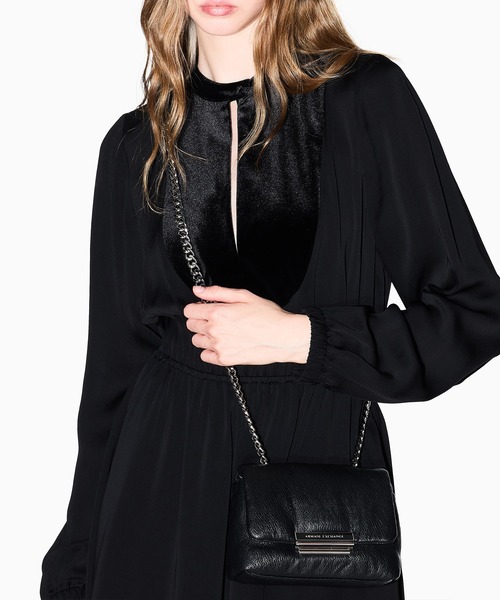 ARMANI EXCHANGE ショルダーバッグ バッグ 「A|X アルマーニ