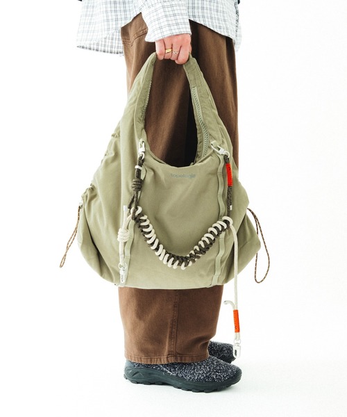 Topologie（トポロジー） ハンドバッグ Cloud Hobo Medium 「バッグ