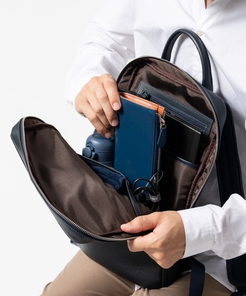 MURA（ムラ） デイバック リュック 薄マチ ダブルジッパー シュリンク