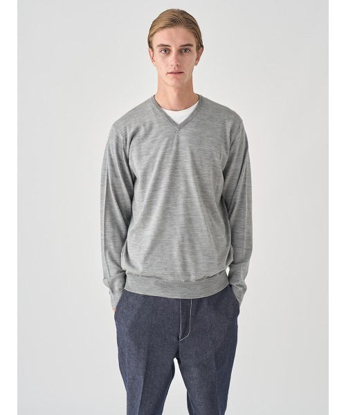 JOHN SMEDLEY（ジョンスメドレー） セーター ニット Vネック長袖