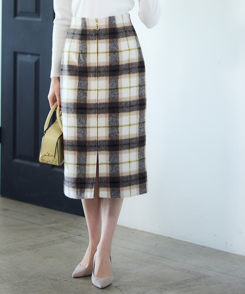 12Twelve Agenda（トゥエルブ アジェンダ） スカート フロント