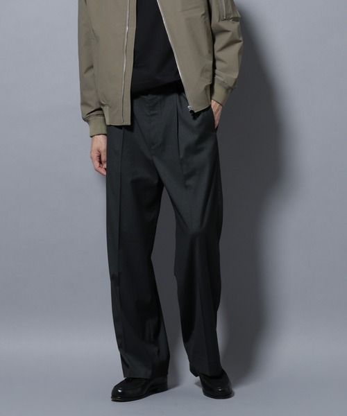 NANO universe（ナノ・ユニバース） スラックス DELEGANTEエアリー