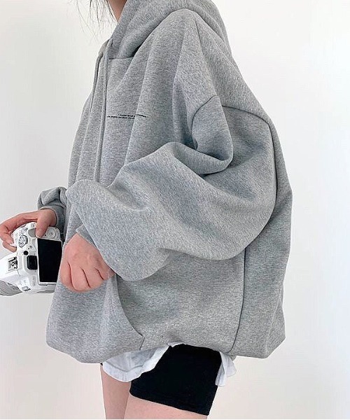 SHEENA（シーナ） パーカー フルムーンロゴプリントルーズパーカー