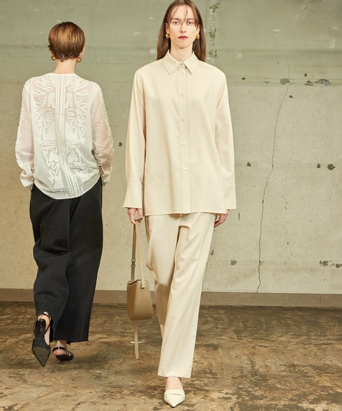 ADAM ET ROPE'（アダムエロペ） ブラウス シャツ 「EMOELLE」ソモウ